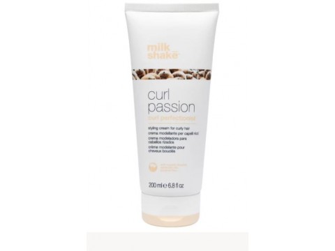 MILK SHAKE CURL PASSION PERFECTIONIST garbanų formavimo kremas
