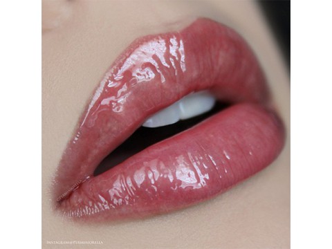 YOUNGBLOOD LIPGLOSS Lūpų blizgesys Gauva, 3 ml YOUNGBLOOD LIPGLOSS Lūpų blizgesys Gauva, 3 ml